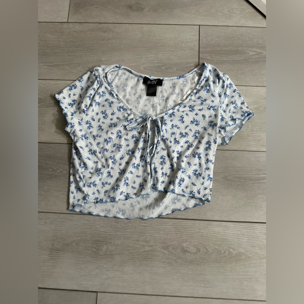 crop top